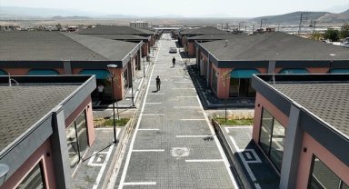 İslahiye ve Nurdağı'nda yapılan 328 iş yerinin dağıtımına başlandı