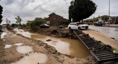 İspanya'da üç gün süren kötü hava şartlarından 60 bin tren yolcusu mağdur oldu