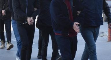 İstanbul'da FETÖ operasyonunda 8 kişi yakalandı