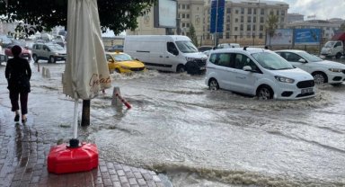 İstanbul'un bazı bölgelerinde sağanak etkili oluyor