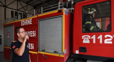 İtfaiyeciler müdahale ettikleri olaylarda yakınlarına da denk geliyor