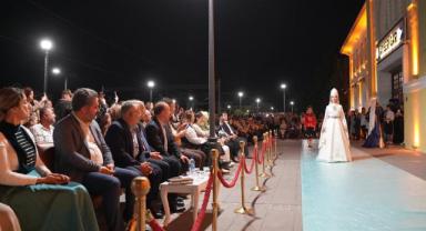 Kayseri'de Çerkez Kıyafetleri Defilesi ve Müzik Dinletisi Düzenlendi