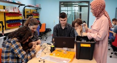 Kırklarelili öğrenciler İzmir'e, TEKNOFEST'te ilk kez yarışacak olmanın heyecanıyla gidiyor