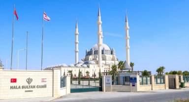 KKTC'de Hilye-i Şerif sergisi ve konferansı düzenlendi