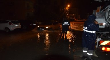 Kulu'da sağanak su basınlarına neden oldu