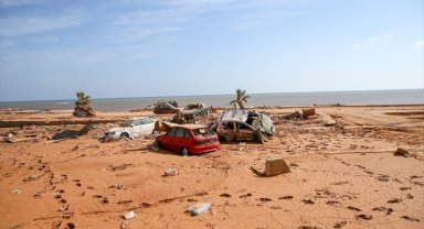 Libya'da selden en çok etkilenen Derne salgın riski altında 