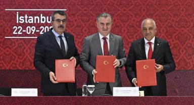MEB, GSB ve TFF arasında "Futbol Gelişim Projesi İş Birliği Protokolü" imzalandı