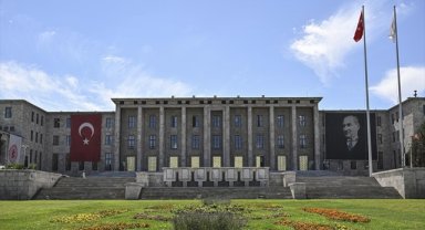 Meclis yeni yasama yılına hazır