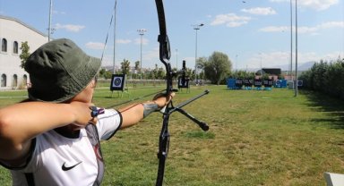 Milli okçu Fatma Maraşlı başarılarını devam ettirmek istiyor