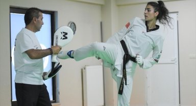 Milli tekvandocu Hatice Kübra İlgün kariyerindeki eksik madalyanın peşinde