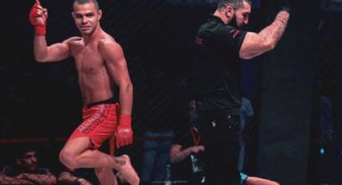 MMA dövüşçüsü Kaan Kazgan, Savaş Cebeci'yi kanlar içinde bıraktı!