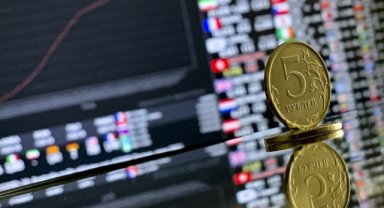 Moskova Borsası'nda türev ürün işlemleri durduruldu