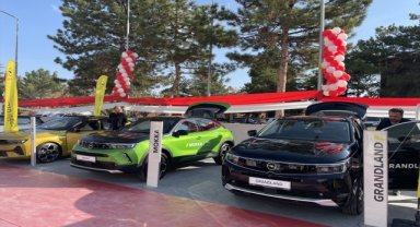 Niğde'de 1. Oto Show etkinliği başladı