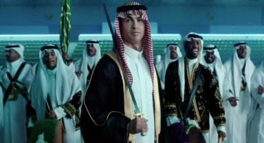 Ronaldo, Suudi Arabistan Milli Günü için Arap kıyafetleri giydi