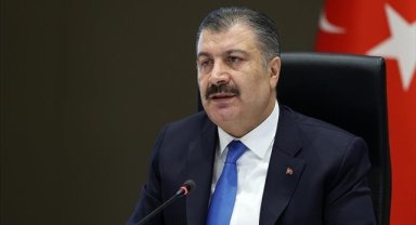 Sağlık Bakanı Koca 9 kişide Eris varyantının görüldüğünü açıkladı