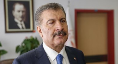 Sağlık Bakanı Koca: Eris varyantının hasta etme gücü daha düşük fakat bulaşıcılığı daha fazla