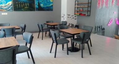 Sarkafe Pastanesinde kadınlar hem üretiyor hem kazanıyor 