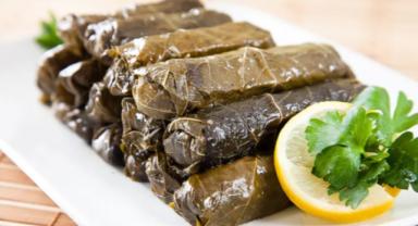 Sarma zeytinyağlı mı etli mi yapılır?