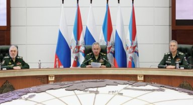 Şoygu, eylülde Ukrayna ordusunun 2 bin 700'den fazla silahını yok ettiklerini açıkladı