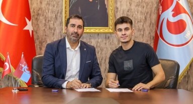 Trabzonspor, genç futbolcusu Süleyman Cebeci'yle sözleşme imzaladı