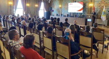 Türkiye-Polonya ilişkilerinin ele alınacağı konferans İstanbul Üniversitesi'nde başladı