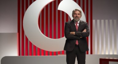 Türkiye Vodafone Vakfı'nın "Kırmızı Işık" uygulamasına altın ödül