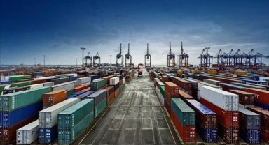 Türkiye'nin geçen yılki ihracatının yüzde 42,3'ünü büyük ölçekli girişimler yaptı