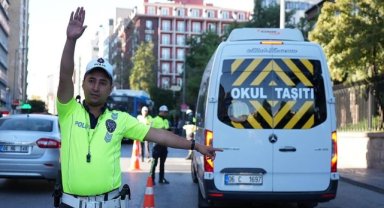 Ülke genelinde eş zamanlı okul çevreleri ve servis araçları denetimi yapıldı
