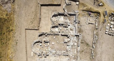 Uşak'taki Sebaste Antik Kenti'nde hamam kalıntıları ortaya çıkarıldı