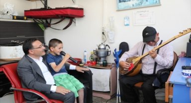 Vali Gökmen Çiçek Tomarza'yı ziyaret etti