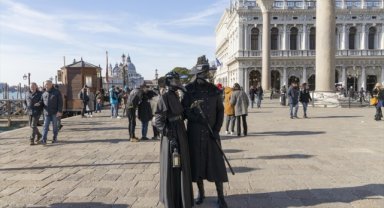 Venedik'e günübirlik gelen turistlerden giriş ücreti alınacak
