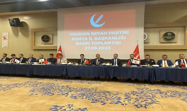 Yeniden Refah Partisi Konya İl Başkanı Temel Peker, basın toplantısı düzenledi