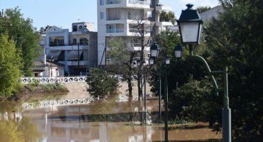 Yunanistan'da geçen hafta yaşanan sel, tarım ve hayvancılıkta zarara yol açtı