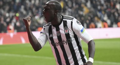 Aboubakar, Avrupa'da Oktay Derelioğlu'nun 25 yıllık rekorunun peşinde