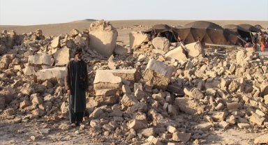 Afganistan'da art arda 6,3 ve 5,4 büyüklüğünde depremler meydana geldi