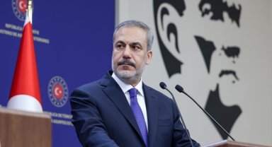 Bakan Fidan: (Ankara'daki terör saldırısı) İki teröristin Suriye'den geldiği açıklığa kavuşmuştur