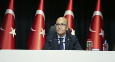 Bakan Şimşek: Sadeleştirme adımlarında amaç krediye erişimi kolaylaştırmak ve TL'ye geçişi özendirmek