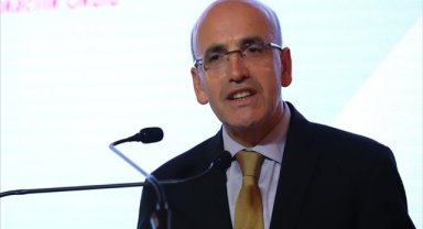 Bakan Şimşek'ten ihracatçılar ve reel sektöre Hazine garantili yeni destek paketi müjdesi