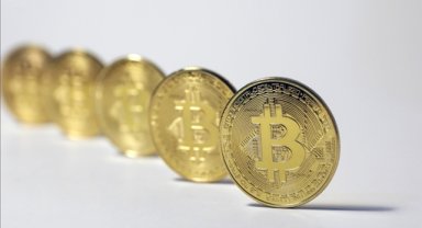 Bitcoin'in fiyatı yeniden 30 bin doları test etti