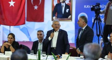 Büyükşehir Belediyesi, Sarız’da yatırım ve hizmetleri değerlendirme toplantısı düzenledi