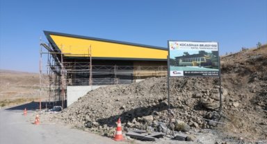 Çolakbayrakdar, Yamula'daki su sporları merkezini inceledi