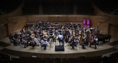 CSO'da "Cumhuriyet'in 100. yılı" birbirinden coşkulu marşlarla sezon boyunca kutlanacak