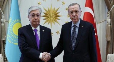 Cumhurbaşkanı Erdoğan, Kazakistan Cumhurbaşkanı Tokayev ile telefonda görüştü