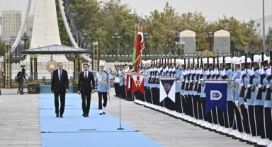 Cumhurbaşkanı Erdoğan, Türkmenistan Devlet Başkanı Berdimuhamedov'u resmi törenle karşıladı