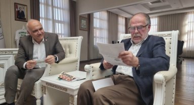 Cumhuriyet'in 100. yılı için yazılan mektup Kızılcahaman Belediyesi'ne ulaştırıldı