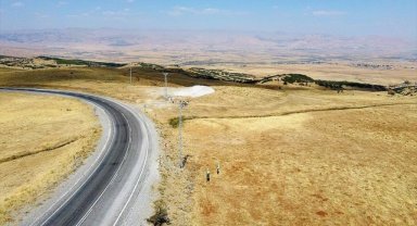 Destekleme projeleriyle 2028'e kadar 7 bin 500 kilometre köy yolu yapılacak