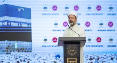 Diyanet İşleri Başkanı Erbaş: 2024'te Mekke Yolu projesinin uygulama alanını genişletmeyi hedefliyoruz
