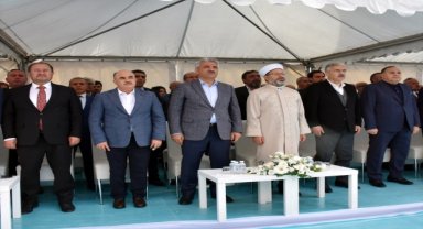 Diyanet İşleri Başkanı Erbaş, Kırıkkale İslami Değerler Külliyesi'nin açılışında konuştu: