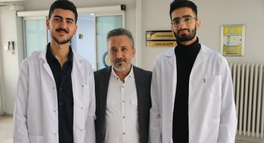 Diyarbakırlı 2 tıp öğrencisi, KPSS puanlarıyla fakülte hastanesine temizlik personeli olarak atandı