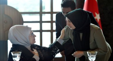 Emine Erdoğan, Toplum Kalkınmasında Gönül Elçileri Programı'nda konuştu: